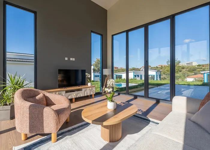 Lotus Villas And Suites